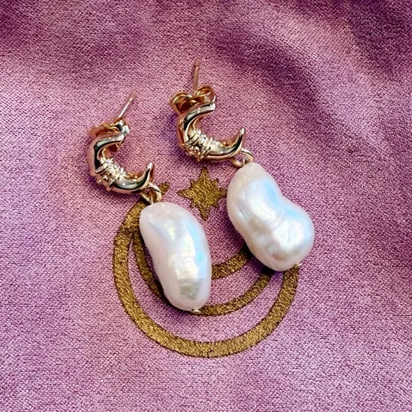 Jane Win Moon Pearl Drop Earrings - Picture 2 of 2